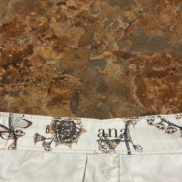 a.n.a White and Brown Bermudas Casual Shorts - Picture 3 of 3